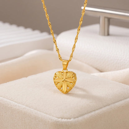 heart-shaped-necklace_4 - NIMAH