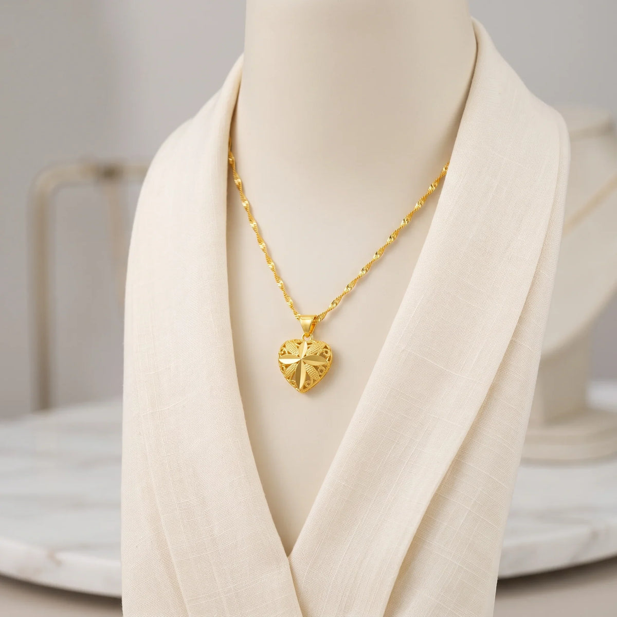 heart-shaped-necklace_6 - NIMAH