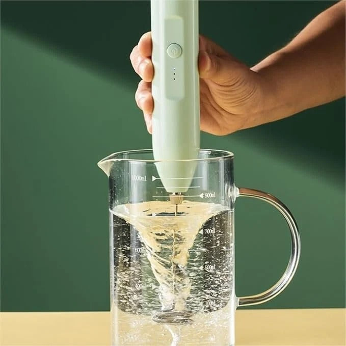 Make Barista Coffee at Home | Cordless Milk Frother