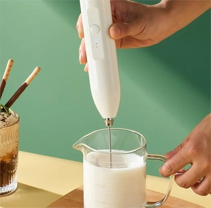 Make Barista Coffee at Home | Cordless Milk Frother